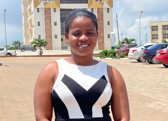 Grace, CEO of Grace Style Emporium